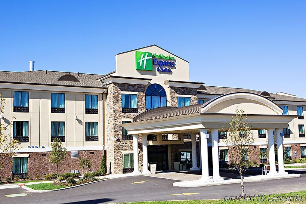Holiday Inn Express & Suites Youngstown West I 80, An Ihg Hotel Extérieur photo