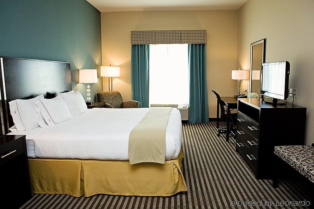 Holiday Inn Express & Suites Youngstown West I 80, An Ihg Hotel Chambre photo